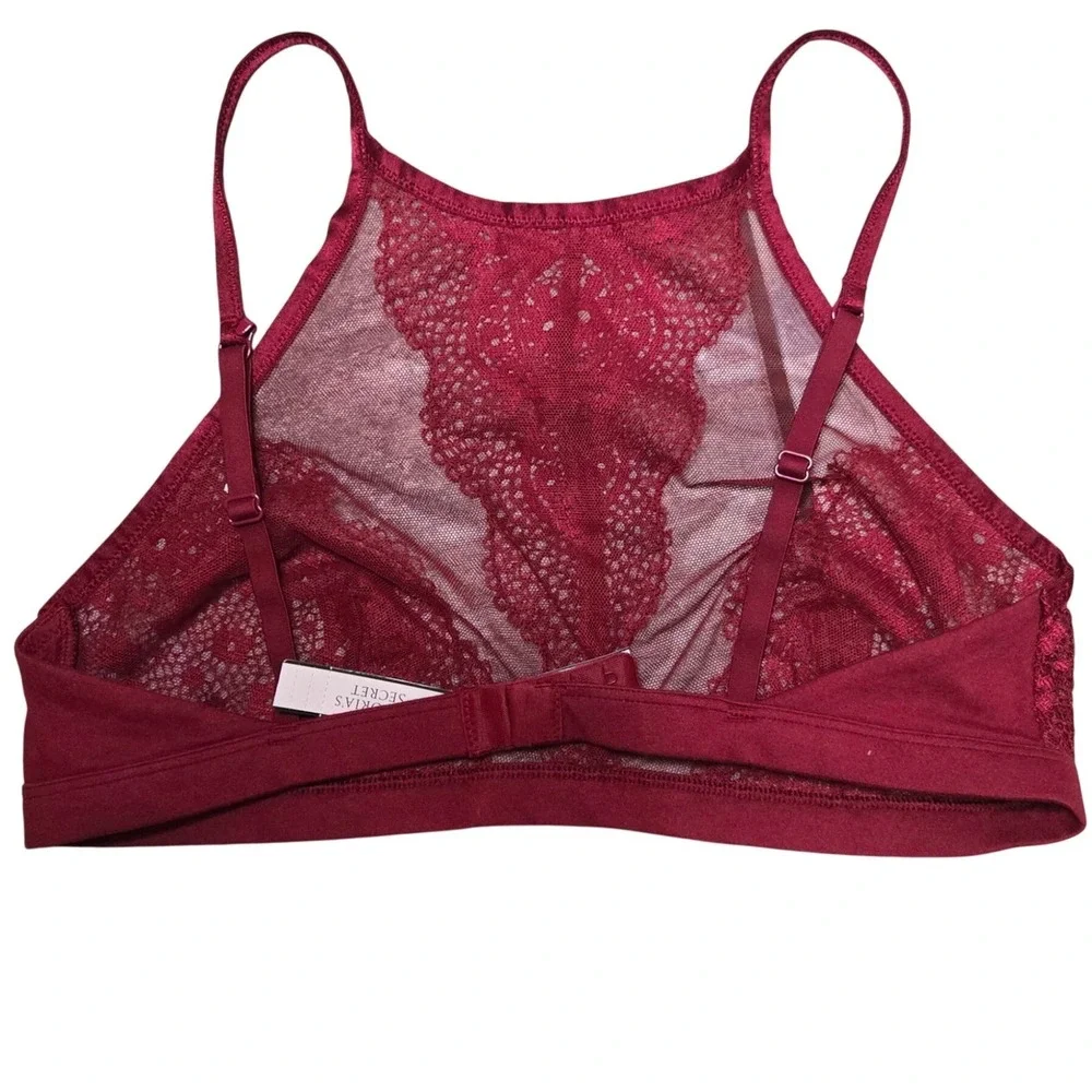 Victorias Secret *ships next